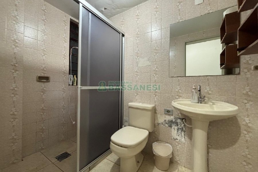 Apto Mobiliado com 74m², 2 dormitórios, no bairro São Pelegrino em Caxias do Sul para Alugar