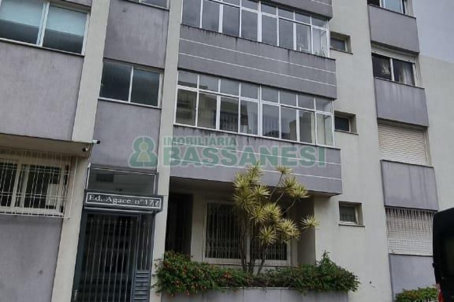 Apartamento com 98m², 3 dormitórios, 1 vaga, no bairro Santa Catarina em Caxias do Sul para Comprar
