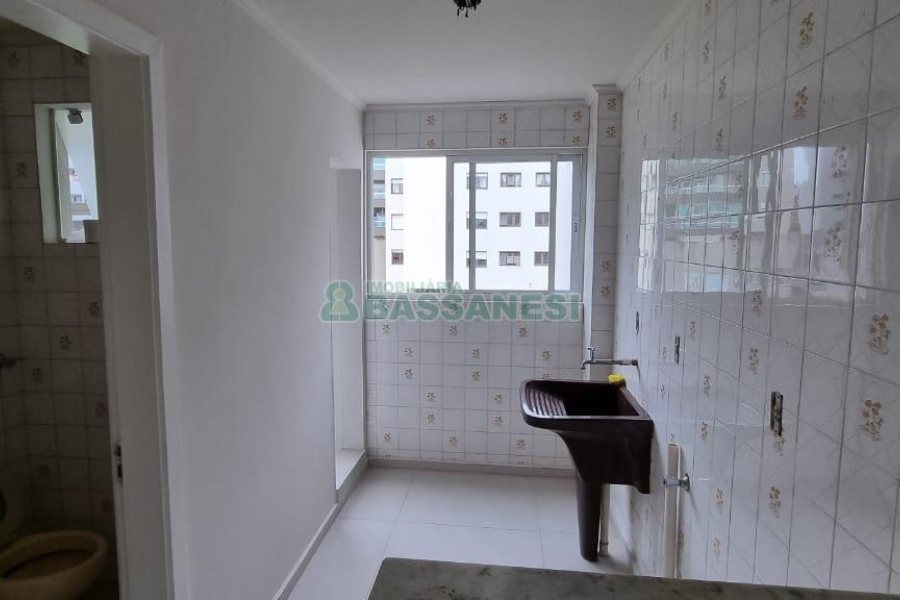 Apartamento com 98m², 3 dormitórios, 1 vaga, no bairro Santa Catarina em Caxias do Sul para Comprar
