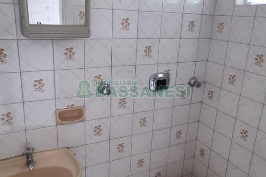 Apartamento com 98m², 3 dormitórios, 1 vaga, no bairro Santa Catarina em Caxias do Sul para Comprar