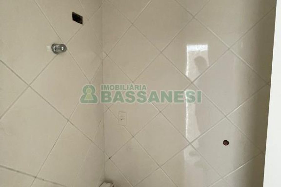 Apartamento com 119m², 4 dormitórios, 2 vagas, no bairro Pio X em Caxias do Sul para Comprar
