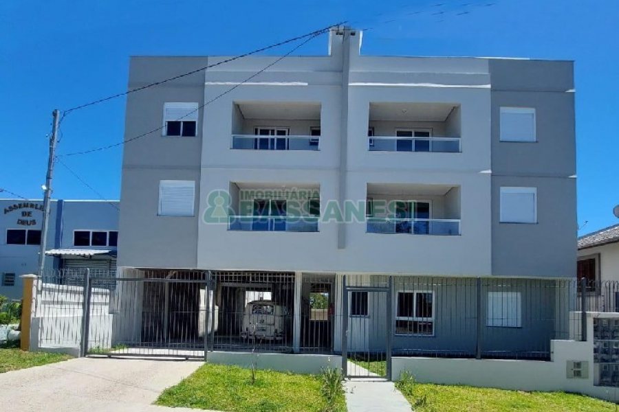 Apartamento com 65m², 2 dormitórios, 1 vaga, no bairro Cidade Nova em Caxias do Sul para Alugar