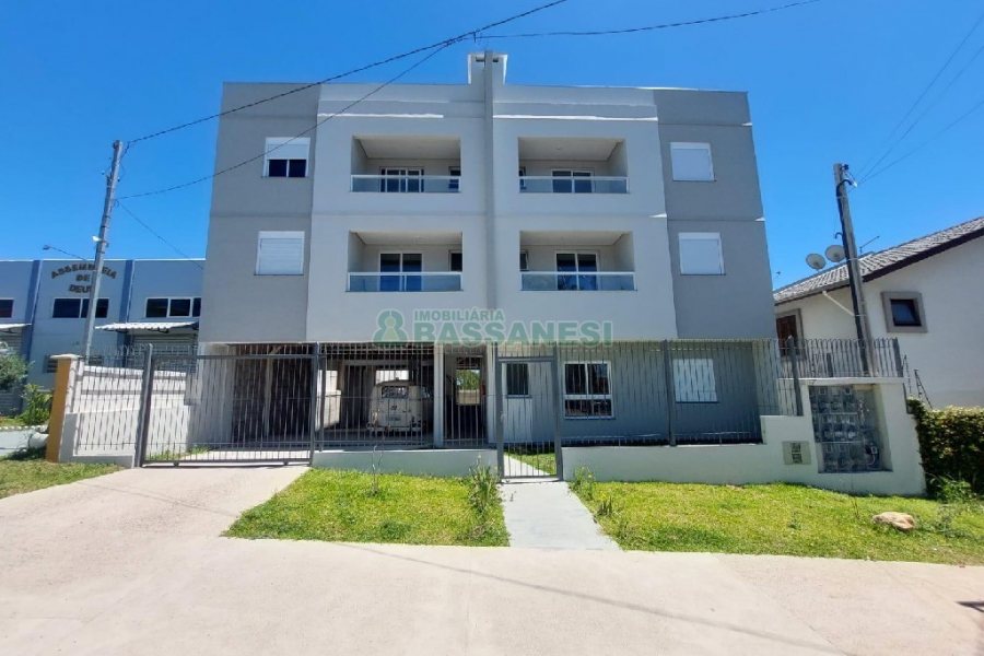 Apartamento com 65m², 2 dormitórios, 1 vaga, no bairro Cidade Nova em Caxias do Sul para Alugar