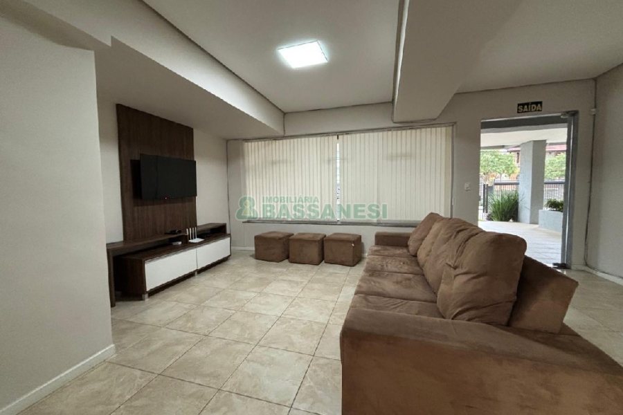 Apartamento com 85m², 2 dormitórios, 2 vagas, no bairro Sagrada Família em Caxias do Sul para Comprar