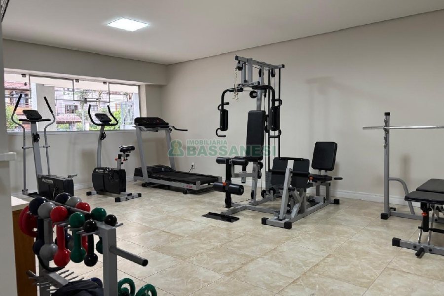 Apartamento com 85m², 2 dormitórios, 2 vagas, no bairro Sagrada Família em Caxias do Sul para Comprar