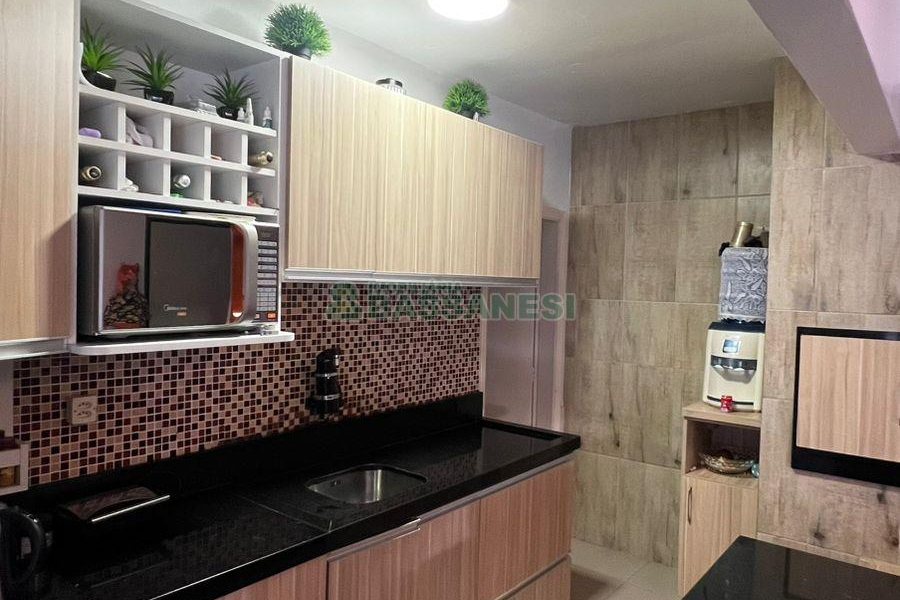 Predio com 321m², no bairro Presidente Vargas em Caxias do Sul para Comprar