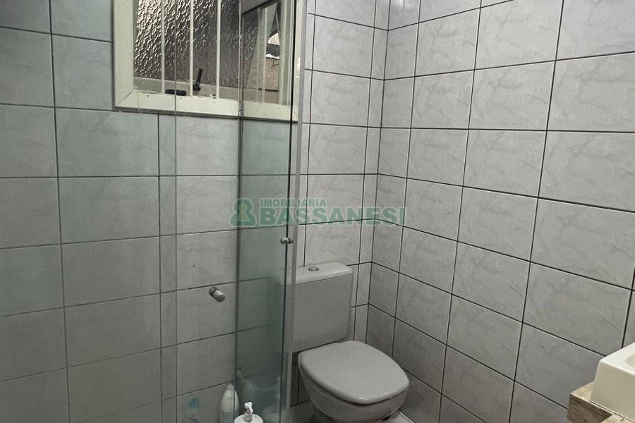 Predio com 321m², no bairro Presidente Vargas em Caxias do Sul para Comprar