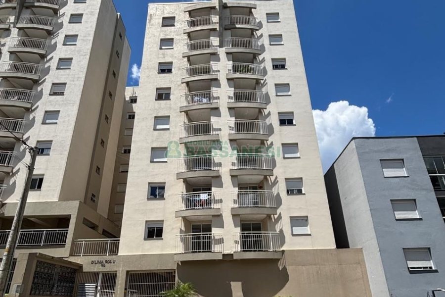 Apartamento com 81m², 2 dormitórios, 1 vaga, no bairro Nossa Senhora da Saúde em Caxias do Sul para Alugar