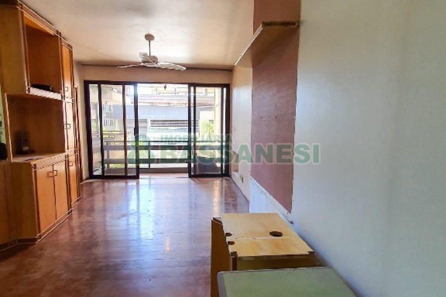 Apartamento com 118m², 3 dormitórios, 1 vaga, no bairro São Pelegrino em Caxias do Sul para Alugar