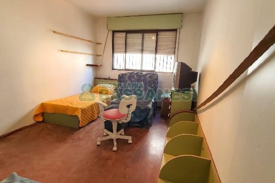 Apartamento com 118m², 3 dormitórios, 1 vaga, no bairro São Pelegrino em Caxias do Sul para Alugar