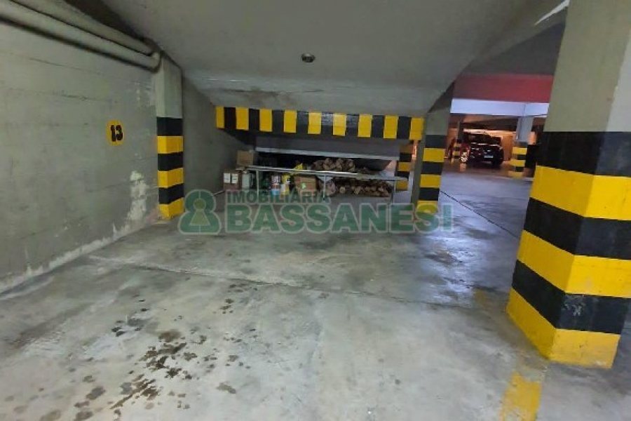 Apartamento com 118m², 3 dormitórios, 1 vaga, no bairro São Pelegrino em Caxias do Sul para Alugar