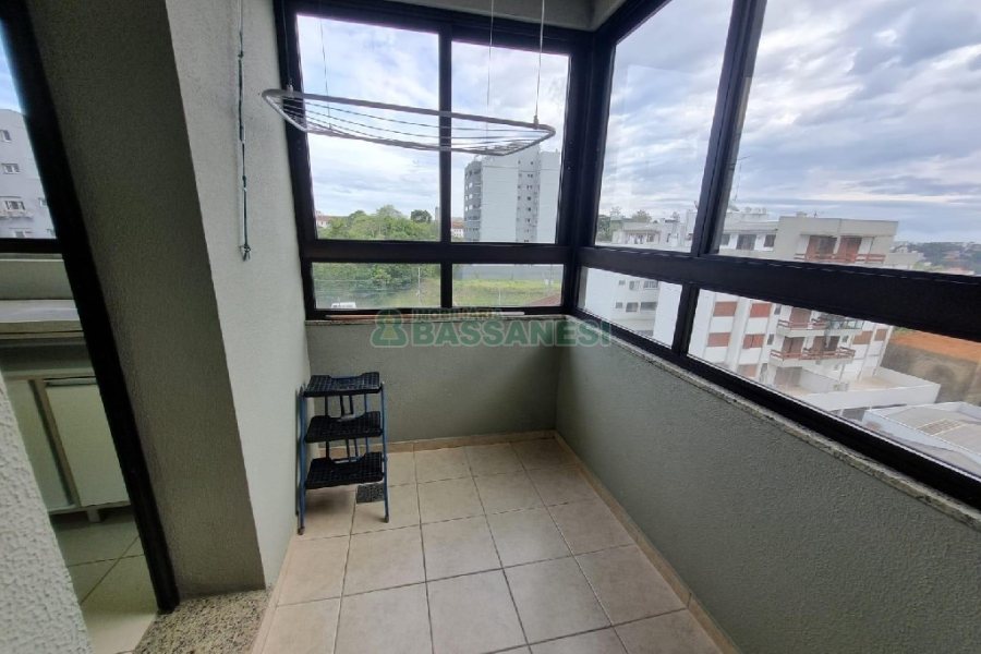 Apto Mobiliado com 200m², 3 dormitórios, 2 vagas, no bairro Medianeira em Caxias do Sul para Alugar