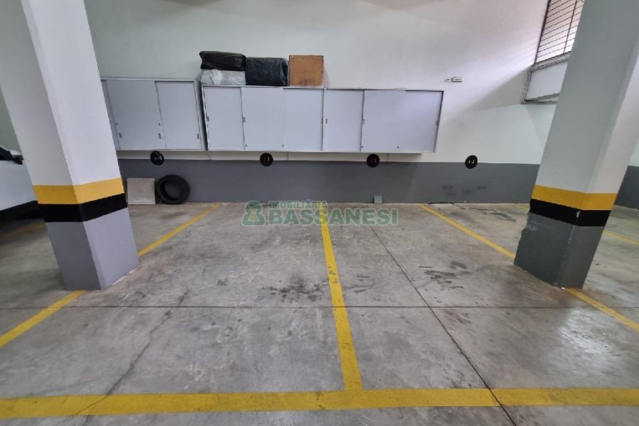 Apto Mobiliado com 200m², 3 dormitórios, 2 vagas, no bairro Medianeira em Caxias do Sul para Alugar