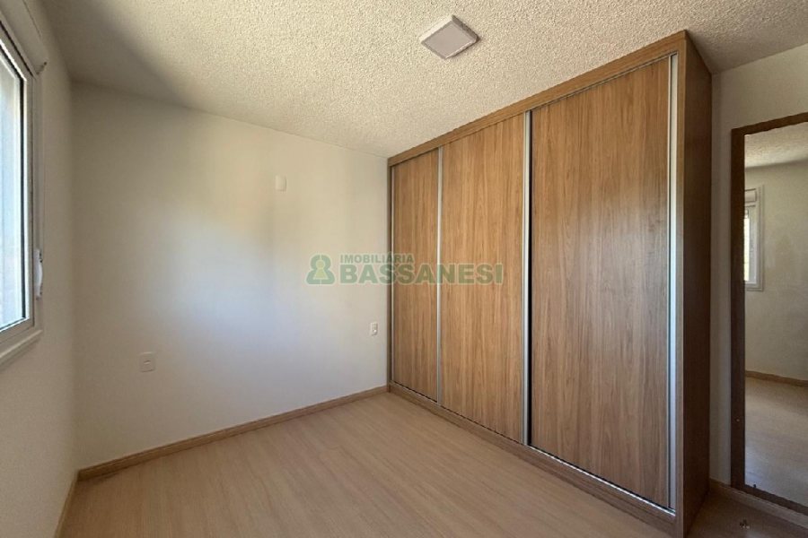 Apartamento com 62m², 2 dormitórios, 1 vaga, no bairro Cidade Nova em Caxias do Sul para Alugar