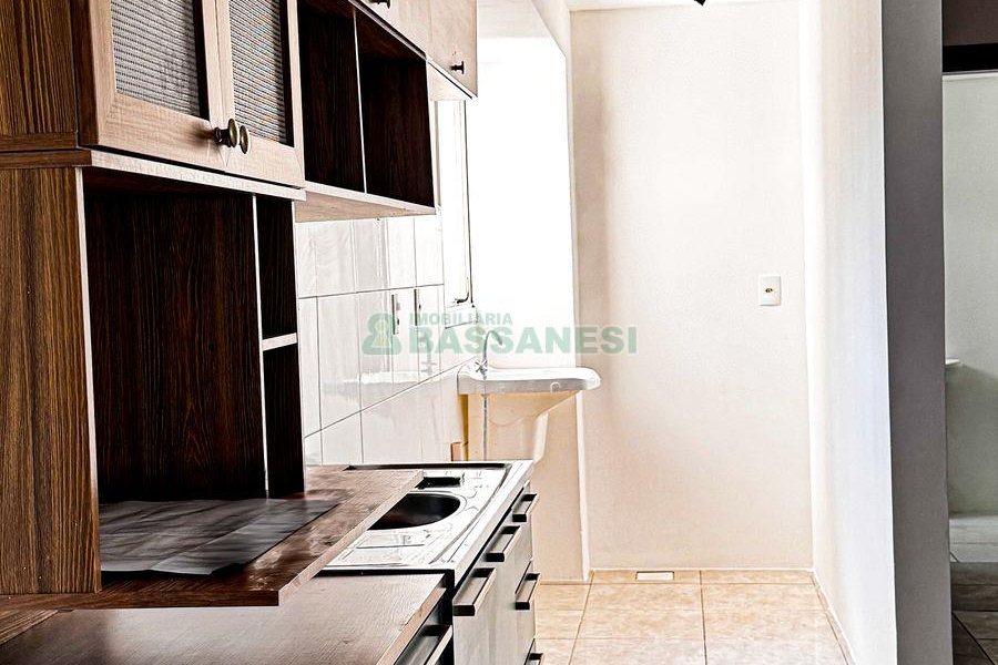 Apartamento com 52m², 2 dormitórios, 1 vaga, no bairro Desvio Rizzo em Caxias do Sul para Comprar