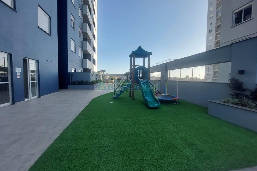 Apto Mobiliado com 55m², 2 dormitórios, 1 vaga, no bairro De Lazzer em Caxias do Sul para Alugar