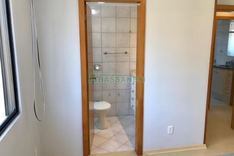 Apartamento com 78m², 2 dormitórios, 1 vaga, no bairro Colina Sorriso em Caxias do Sul para Alugar