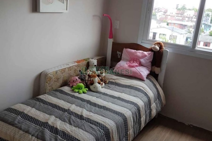 Apartamento com 94m², 3 dormitórios, 2 vagas, no bairro Jardim América em Caxias do Sul para Comprar