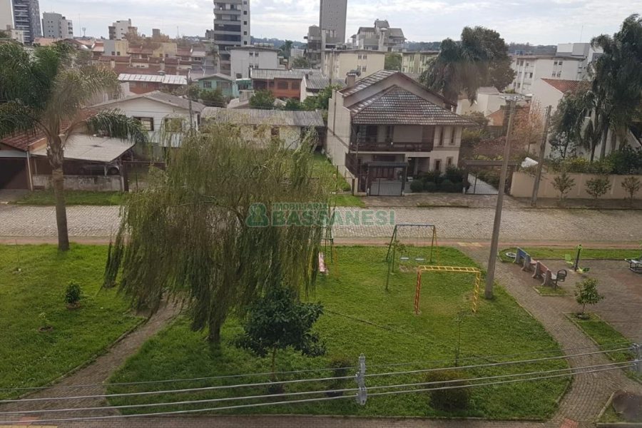 Apartamento com 94m², 3 dormitórios, 2 vagas, no bairro Jardim América em Caxias do Sul para Comprar