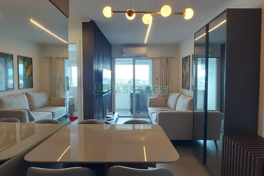 Apto Mobiliado com 60m², 2 dormitórios, 2 vagas, no bairro Santa Catarina em Caxias do Sul para Alugar ou Comprar