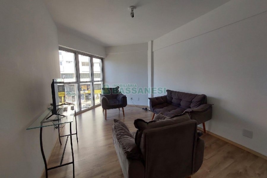 Apto Mobiliado com 68m², 3 dormitórios, no bairro Centro em Caxias do Sul para Alugar