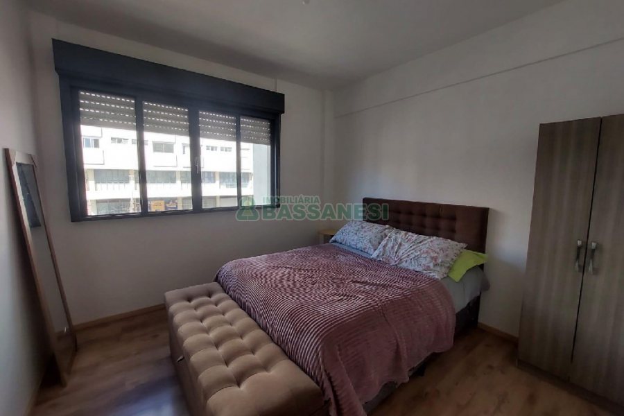 Apto Mobiliado com 68m², 3 dormitórios, no bairro Centro em Caxias do Sul para Alugar