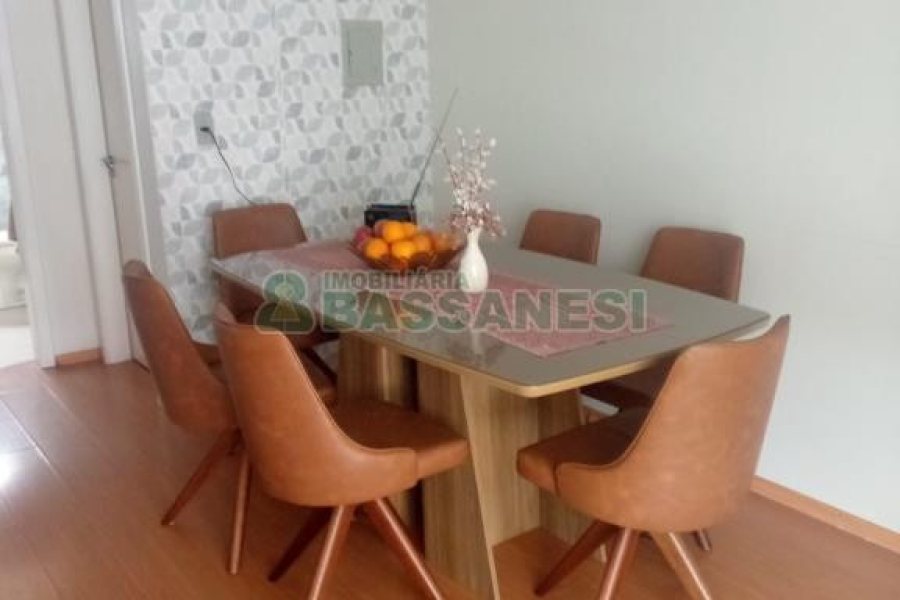 Apartamento com 50m², 2 dormitórios, 1 vaga, no bairro Desvio Rizzo em Caxias do Sul para Comprar