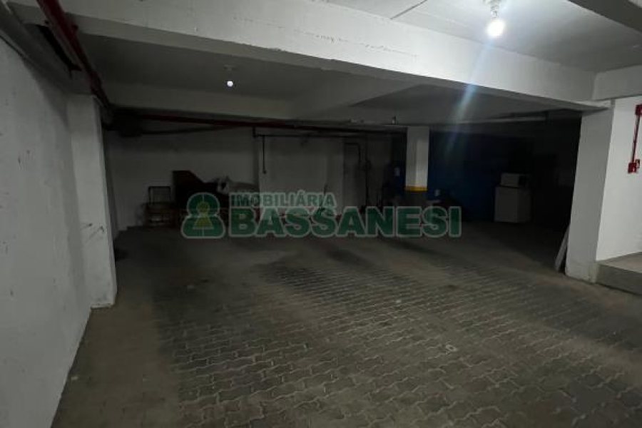Apartamento com 94m², 2 dormitórios, 1 vaga, no bairro Sagrada Família em Caxias do Sul para Comprar