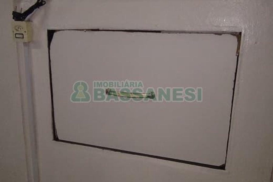 Casa com 136m², 3 dormitórios, 3 vagas, no bairro Diamantino em Caxias do Sul para Comprar