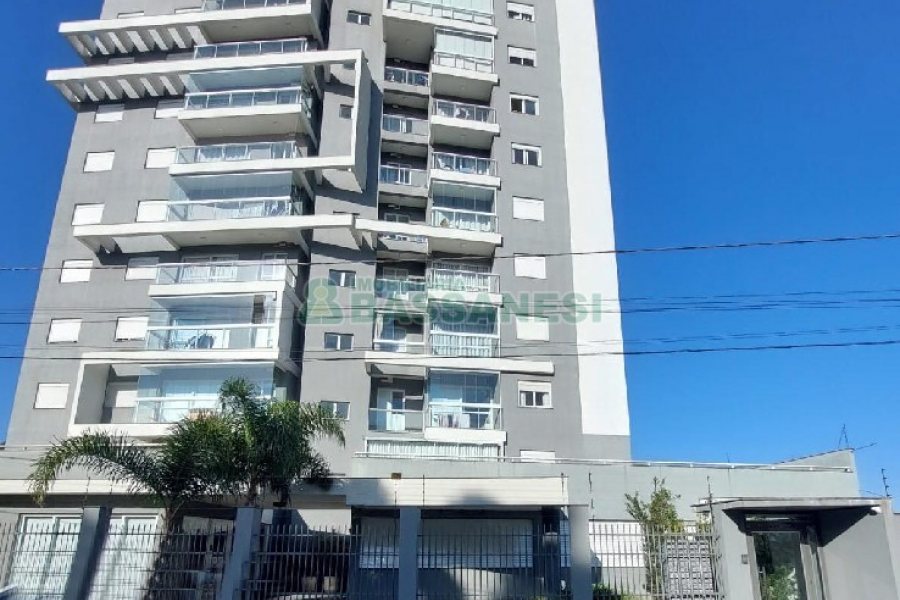 Apto Mobiliado com 72m², 2 dormitórios, 2 vagas, no bairro São Leopoldo em Caxias do Sul para Alugar
