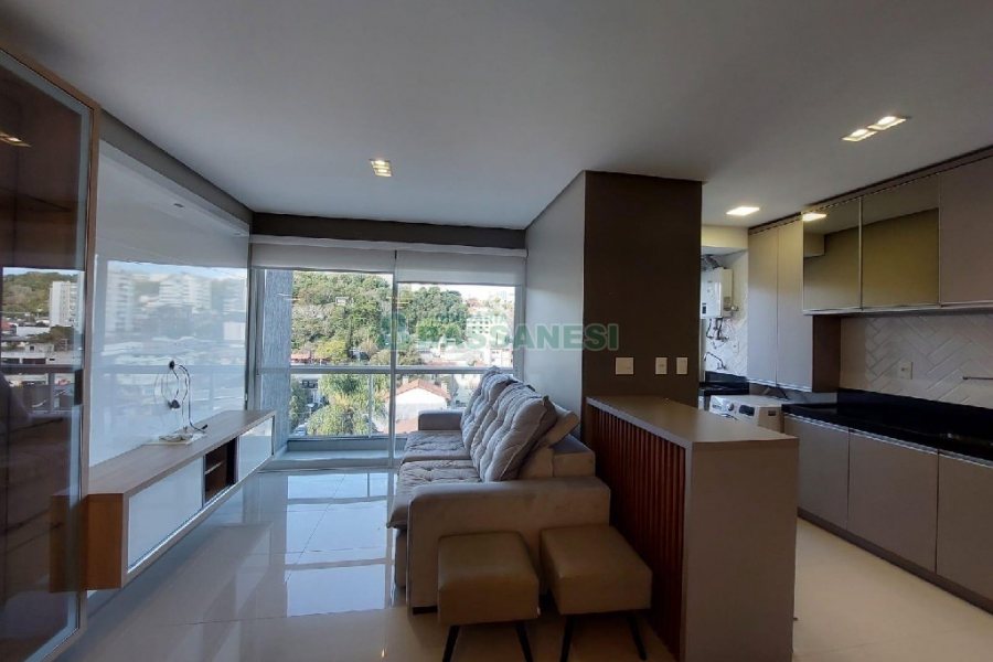 Apto Mobiliado com 72m², 2 dormitórios, 2 vagas, no bairro São Leopoldo em Caxias do Sul para Alugar