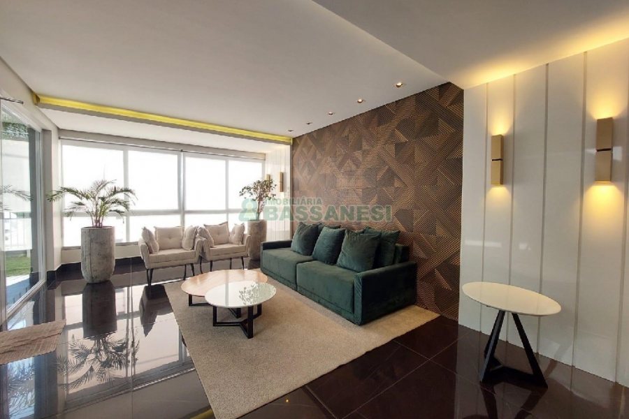 Apto Mobiliado com 72m², 2 dormitórios, 2 vagas, no bairro São Leopoldo em Caxias do Sul para Alugar