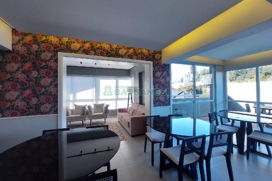 Apto Mobiliado com 72m², 2 dormitórios, 2 vagas, no bairro São Leopoldo em Caxias do Sul para Alugar