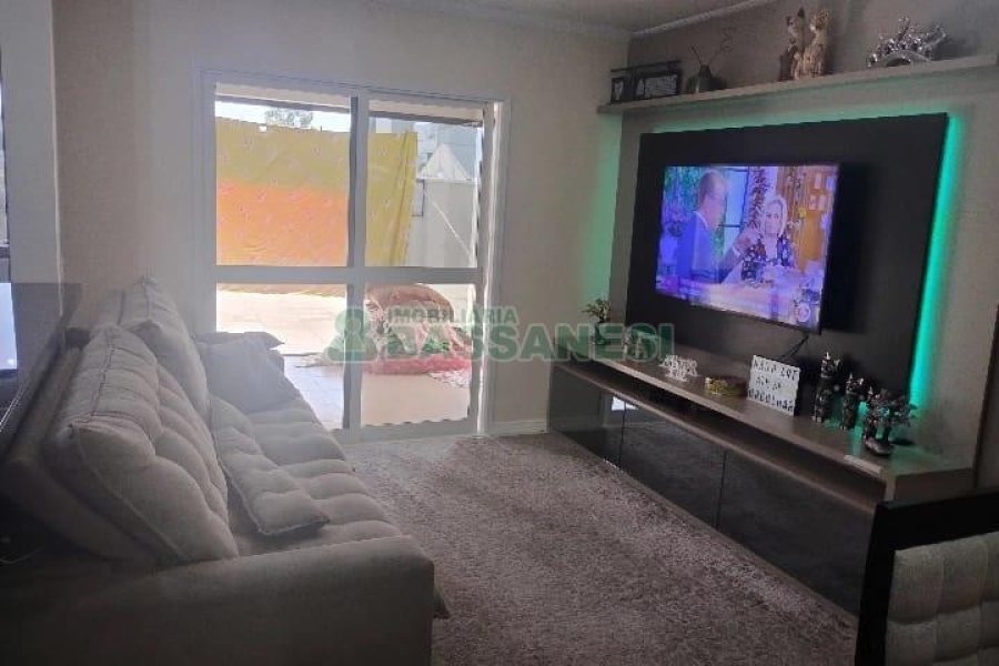 Apartamento com 176m², 2 dormitórios, 2 vagas, no bairro Charqueadas em Caxias do Sul para Comprar