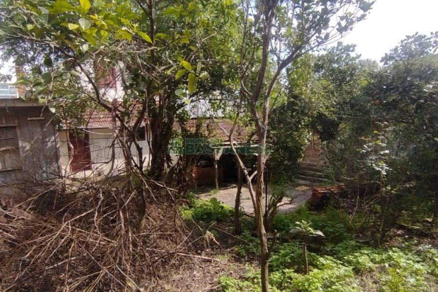 Casa com 120m², 3 dormitórios, 1 vaga, no bairro São Pelegrino em Caxias do Sul para Comprar