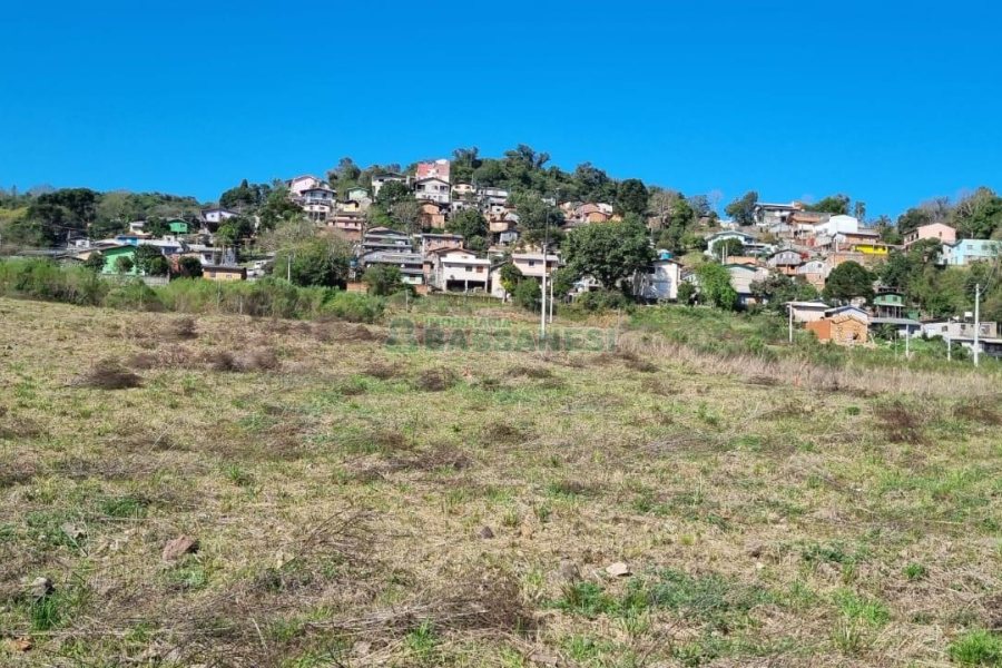 Terreno, no bairro Oriental em Caxias do Sul para Comprar