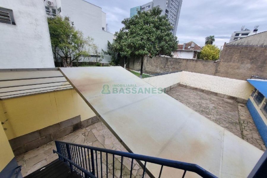 Casa Comercial com 400m², no bairro Santa Catarina em Caxias do Sul para Alugar