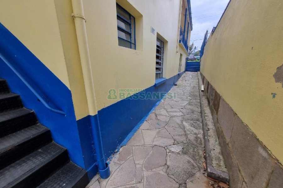 Casa Comercial com 400m², no bairro Santa Catarina em Caxias do Sul para Alugar