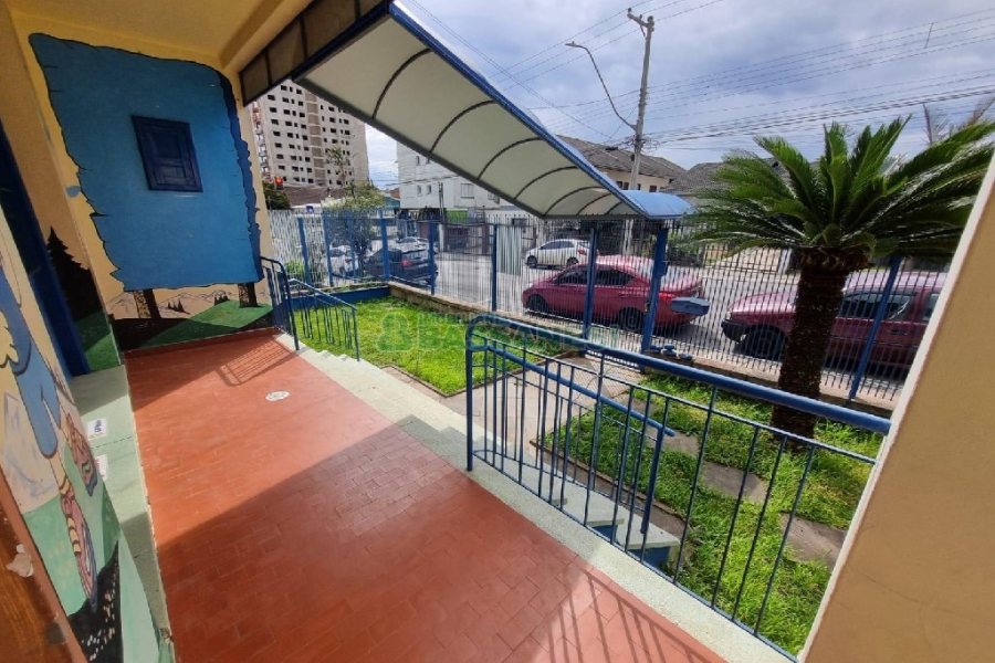 Casa Comercial com 400m², no bairro Santa Catarina em Caxias do Sul para Alugar