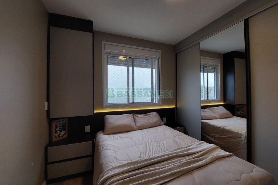 Apartamento com 51m², 2 dormitórios, 1 vaga, no bairro Nossa Senhora do Rosário em Caxias do Sul para Comprar