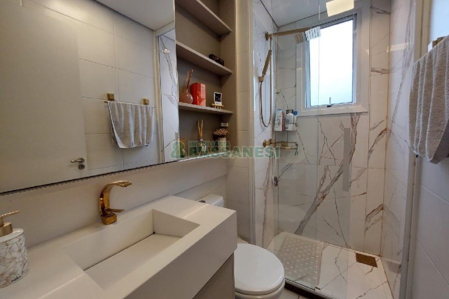 Apartamento com 51m², 2 dormitórios, 1 vaga, no bairro Nossa Senhora do Rosário em Caxias do Sul para Comprar