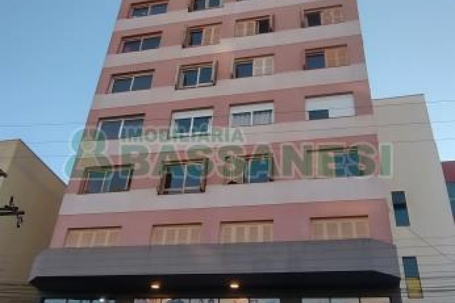 Apartamento com 78m², 2 dormitórios, 1 vaga, no bairro Centro em Caxias do Sul para Comprar