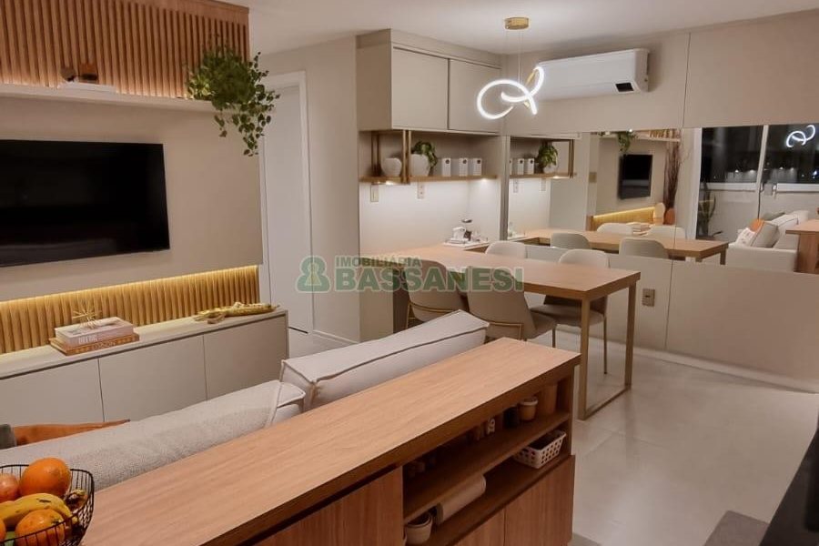 Apartamento com 58m², 2 dormitórios, 1 vaga, no bairro Sanvitto em Caxias do Sul para Comprar