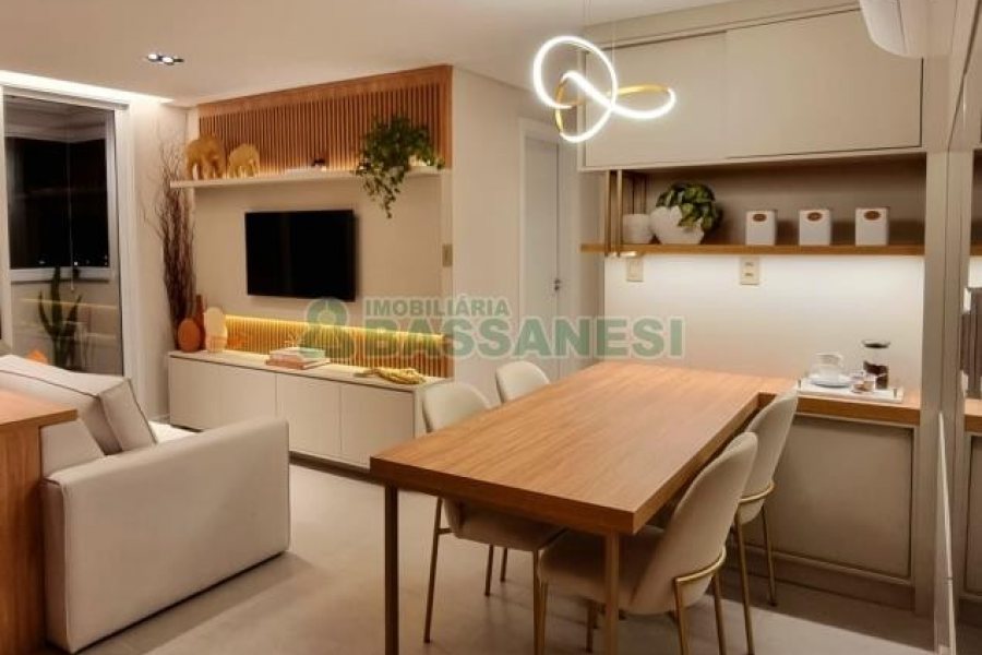 Apartamento com 58m², 2 dormitórios, 1 vaga, no bairro Sanvitto em Caxias do Sul para Comprar