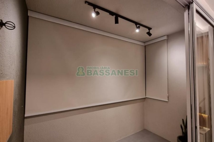 Apartamento com 58m², 2 dormitórios, 1 vaga, no bairro Sanvitto em Caxias do Sul para Comprar