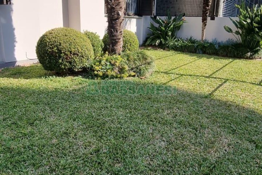 Apartamento com 110m², 3 dormitórios, 1 vaga, no bairro Lourdes em Caxias do Sul para Comprar