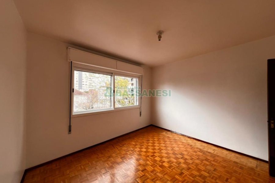 Apartamento com 98m², 2 dormitórios, no bairro São Pelegrino em Caxias do Sul para Alugar