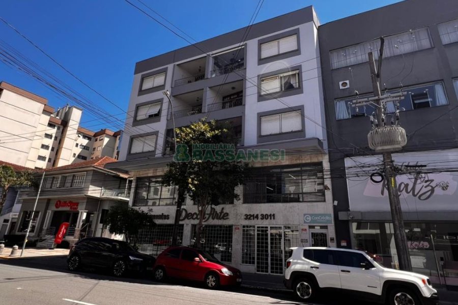 Apartamento com 98m², 2 dormitórios, no bairro São Pelegrino em Caxias do Sul para Alugar