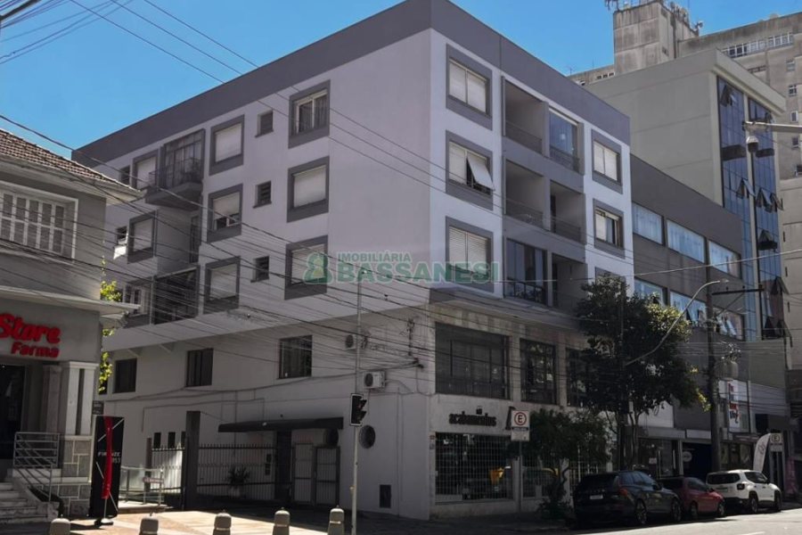 Apartamento com 98m², 2 dormitórios, no bairro São Pelegrino em Caxias do Sul para Alugar
