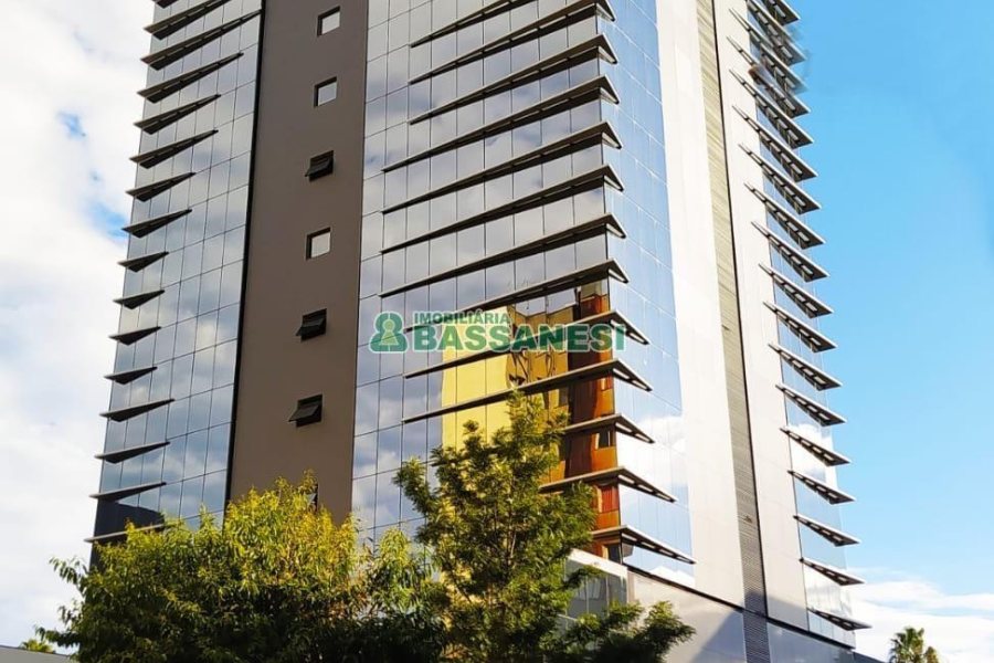 Apartamento com 60m², 1 vaga, no bairro Centro em Caxias do Sul para Comprar